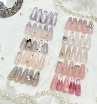ネイル WISTERIA SAKAEのネイルデザイン