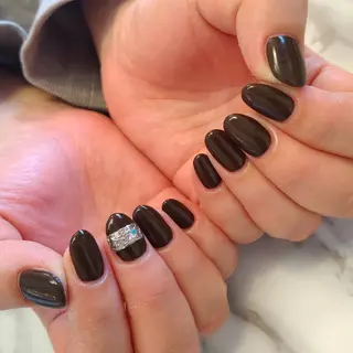 ネイル ジェヌインネイル 河内のネイルデザイン