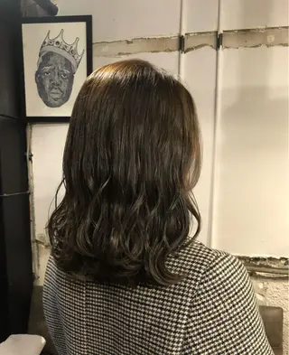 ミディアム ✨色持ちの良い艶 カラー✨蟹江真世のヘアスタイル
