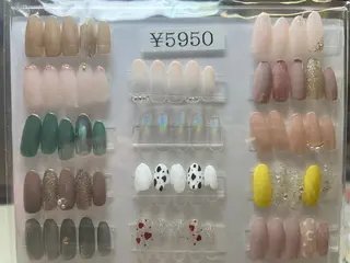 ネイル 上野 千穂のネイルデザイン