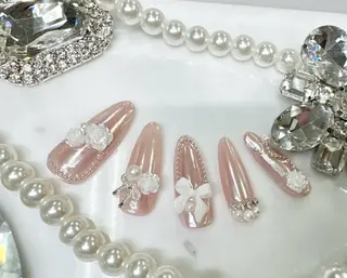 ネイル Queeens nailのネイルデザイン