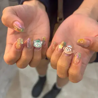 ネイル 栗田 ゆう子のネイルデザイン