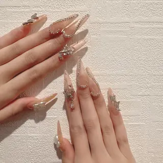 ネイル D-BEAUTY Nailsalonのネイルデザイン