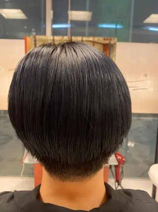 ショート へんみ みかのヘアスタイル