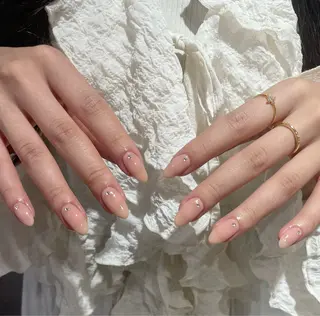 ネイル NOA⌇ para gelのネイルデザイン