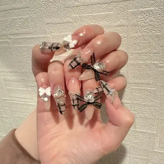 ネイル D-BEAUTY Nailsalonのネイルデザイン