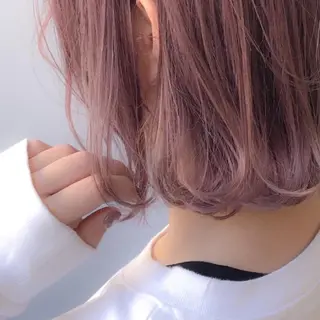 ショート カラー ヘアアレンジ 🐩推し活🐩 FUTABA🍒のヘアスタイル
