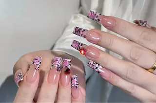 ネイル D-BEAUTY Nailsalonのネイルデザイン