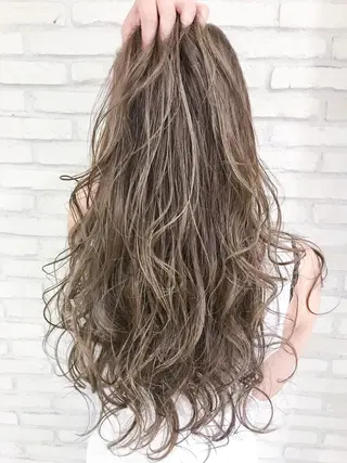 ロング カラー 横浜🍒ルーツカラー エクステ/RIEのヘアスタイル