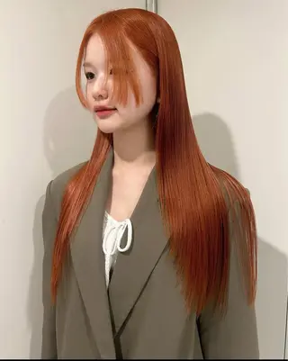ロング カラー PELEハイトーン shinobuのヘアスタイル