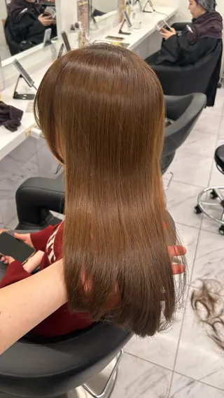 カラー 🥯縮毛/レイヤー/ ベージュヘア🥯のヘアスタイル