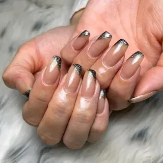 ネイル Laki nailのネイルデザイン