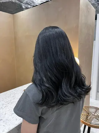 セミロング カラー ヘアアレンジ 🥀暖色韓国ヘア💕 保科侑花のヘアスタイル