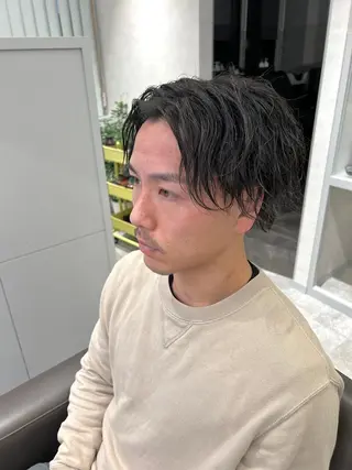 ショート カラー パーマ メンズ 関西センターパート メンズモデル募集のヘアスタイル