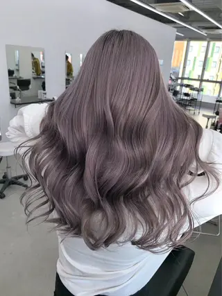 ロング カラー 齋藤 梨乃のヘアスタイル