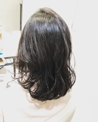 ミディアム カラー 金子 富士のヘアスタイル