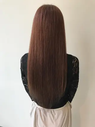 ロング カラー 岡本 智次のヘアスタイル