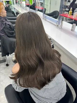 ロング カラー ヘアアレンジ 韓国レイヤー＆ピンク 艶髪🩶maikoのヘアスタイル