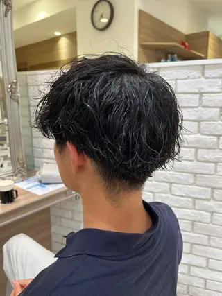 パーマ メンズ 絶対垢抜ける メンズパーマ臼井優人のヘアスタイル