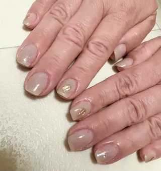 ネイル 吉田 里菜のネイルデザイン