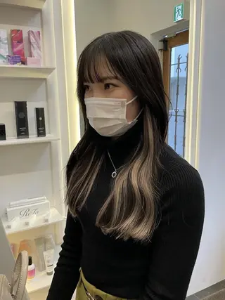 ロング 吉村 憂々のヘアスタイル