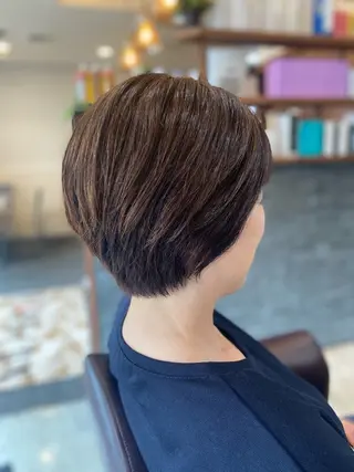 ショート 加藤 実穂のヘアスタイル