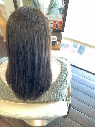 カラー ベージュカラー🤎 ayaのヘアスタイル