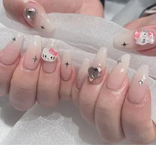 ネイル D-BEAUTY Nailsalonのネイルデザイン