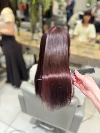 ロング カラー costes 今井芽依のヘアスタイル