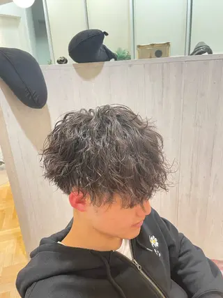 パーマ メンズ ちば さやのヘアスタイル