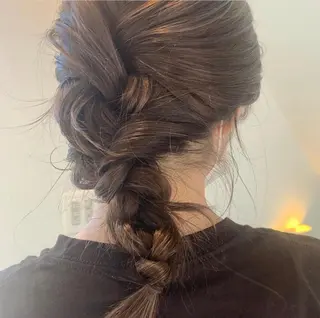 ミディアム カラー ヘアアレンジ 末次 史奈のヘアスタイル