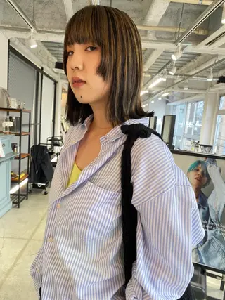 ミディアム カラー KOOKI スティードトーキョーのヘアスタイル