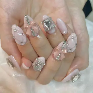 ネイル nail salon e'mu💐のネイルデザイン