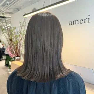 ロング カラー 吉田 美咲のヘアスタイル