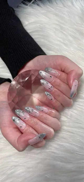 ネイル nail&eye Ariesのネイルデザイン