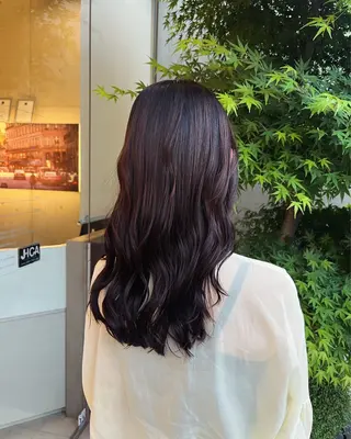 セミロング 遠藤 朱郁のヘアスタイル