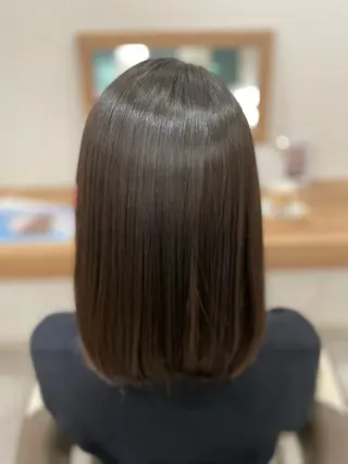 ミディアム やまこし 美裕樹のヘアスタイル