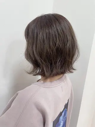 ミディアム カラー 齋藤 羽鳳のヘアスタイル