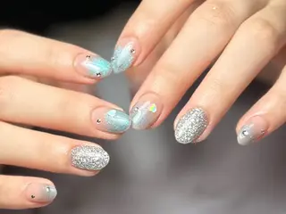 ネイル 新山 聖のネイルデザイン