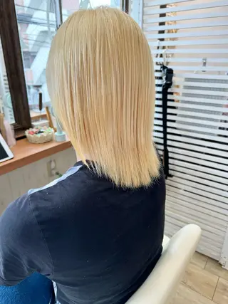 ミディアム 伊藤 一樹のヘアスタイル