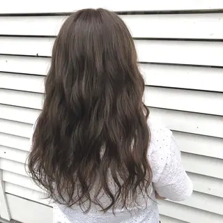 ロング カラー 菅沢 奈生のヘアスタイル