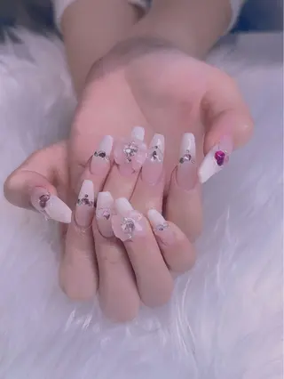 ネイル エムズ ハヤシのネイルデザイン