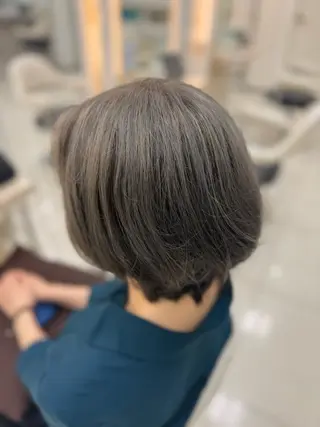 カラー 🦄ブリーチ特化‼️ Ash小岩YUTAのヘアスタイル