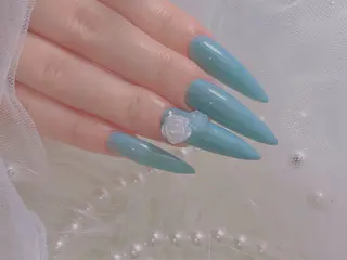 ネイル emu【心斎橋店】 michinaのネイルデザイン