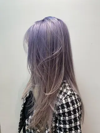 セミロング カラー デザインカラーウルフ 宙也のヘアスタイル