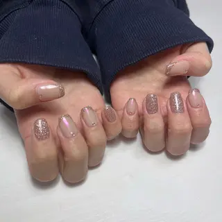 ネイル Chiharu 💫のネイルデザイン