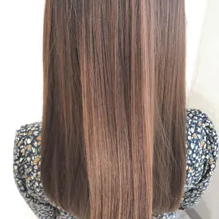 カラー 三鷹で1番ショート ボブをカットする新谷のヘアスタイル