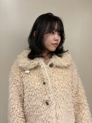ミディアム カラー 似合わせカットカラー りおなのヘアスタイル