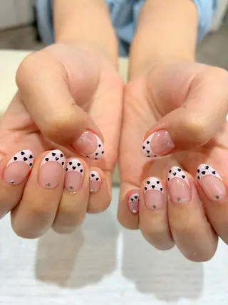 ネイル Nest 岩崎のネイルデザイン