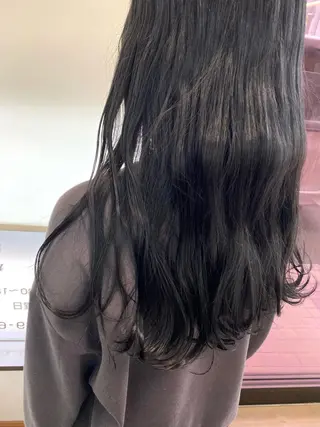 ロング カラー peg.hair所属・ブリーチカラー🫧 森　凪沙のヘアスタイル